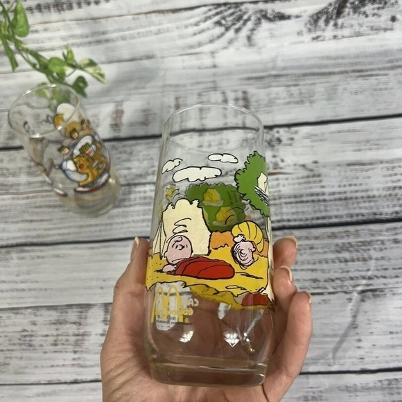 Vintage Peanuts McDonald’s Burger King Camp Snoopy Wizard Fries Glasses Set of 2 - Picture 9 of 11